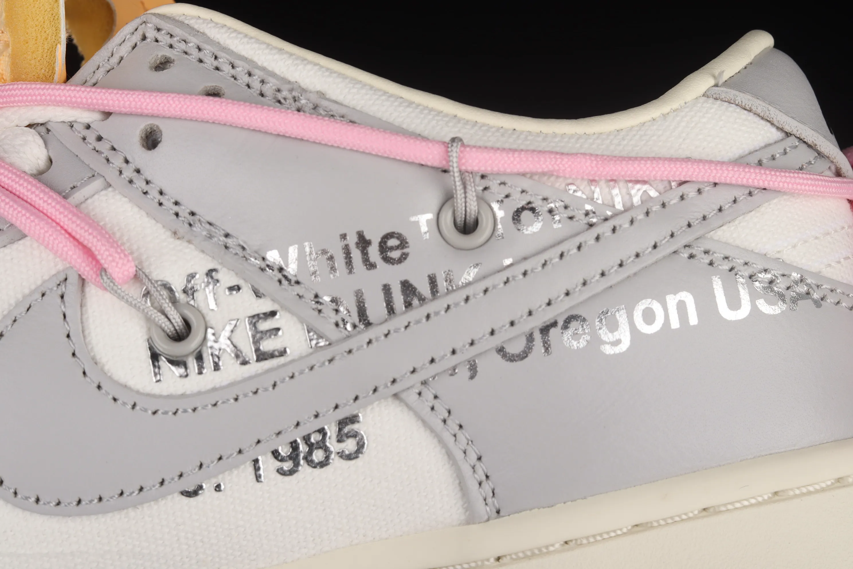 All Categories Nk SB Dunk Series Nk SB Dunk Low Low-top sneakers Pure original version OF x Nk Dunk Low OW Gray SB smashed backboard fashion casual sneakers DM1602-109